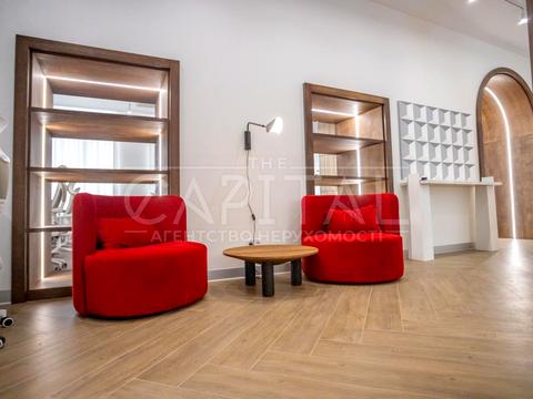 комерційна за адресою Бульварно-Кудрявська вул. (Воровського), 51