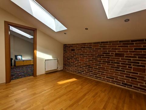 квартира за адресою Шота Руставелі вул., 9