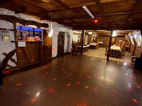 комерційна за адресою Пасічна вул., 43