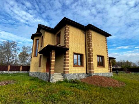 будинок за адресою Центральна, 1