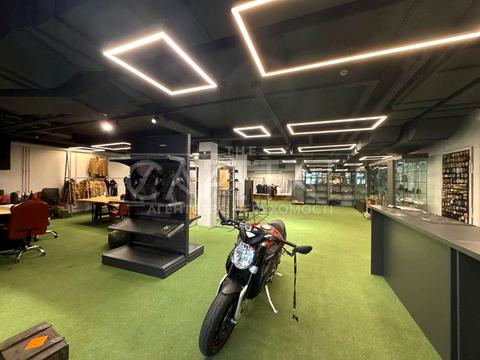 комерційна за адресою Богдана Хмельницького вул., 57б