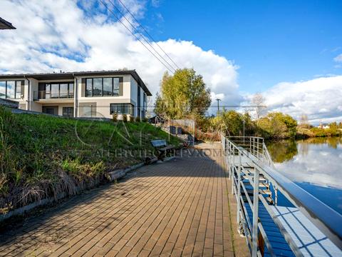 будинок за адресою Святищенська вул.