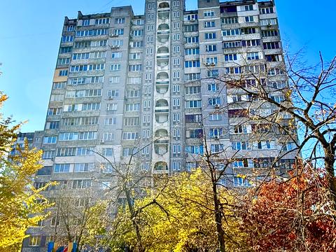 квартира по адресу Червоной Калины просп. (Владимира Маяковского), 30