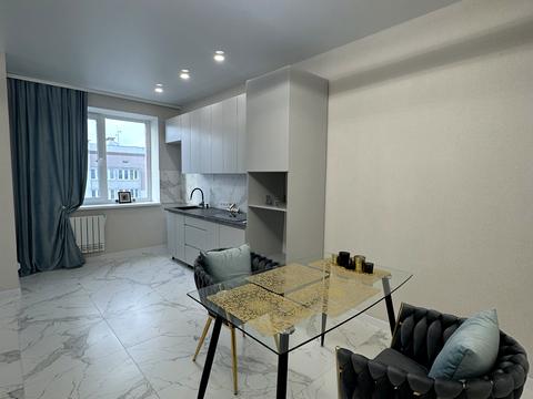 квартира за адресою Шептицького, 4