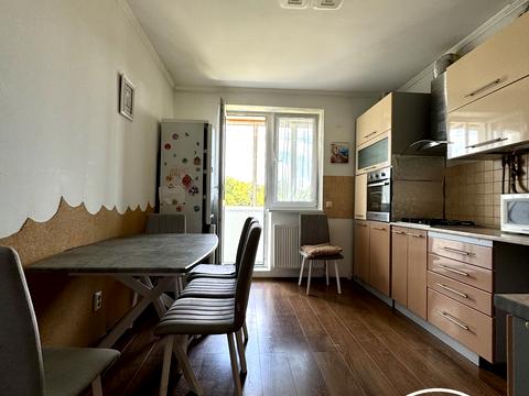 квартира за адресою Джона Ленона вул., 39