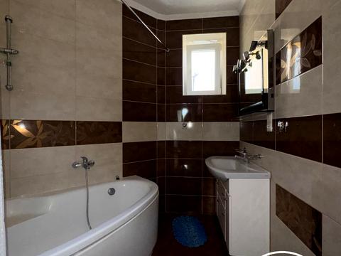 квартира за адресою Джона Ленона вул., 39