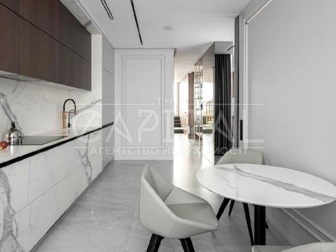 квартира за адресою Андрія Верхогляда вул. (Михайла Драгомирова), 20