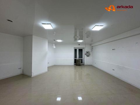 комерційна за адресою Івано-Франківськ, Михайла Мочульського вул., 3