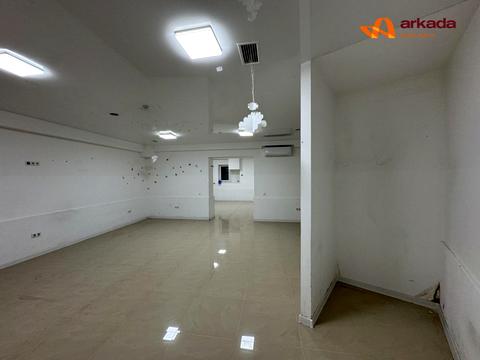 комерційна за адресою Івано-Франківськ, Михайла Мочульського вул., 3