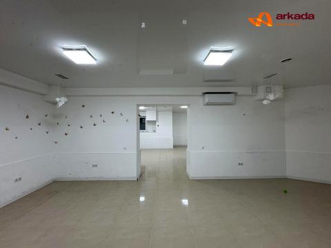 комерційна за адресою Івано-Франківськ, Михайла Мочульського вул., 3