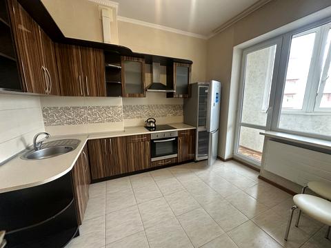 квартира за адресою Академіка Корольова вул., 3а