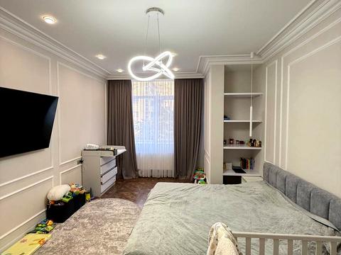 квартира за адресою Аркадійське плато вул. (Гагаринське плато), 9