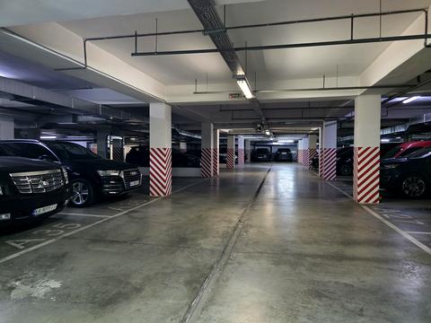 паркоместо по адресу Днепровская набережная ул., 26-Б