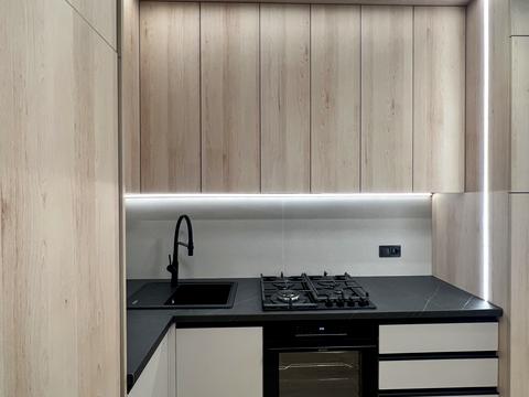 квартира за адресою Молодіжна вул., 10