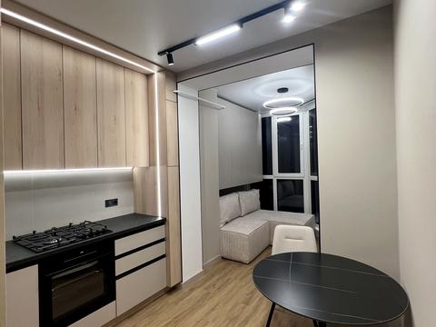 квартира за адресою Молодіжна вул., 10