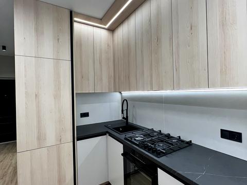 квартира за адресою Молодіжна вул., 10