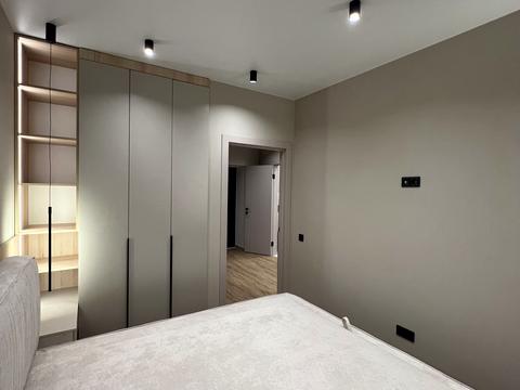 квартира за адресою Молодіжна вул., 10