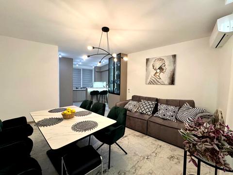 квартира по адресу Жовковская ул., 2