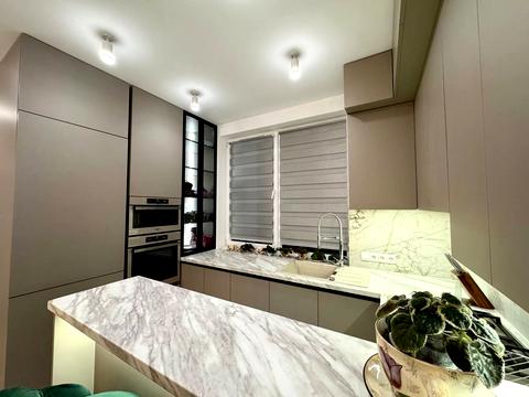 квартира по адресу Жовковская ул., 2