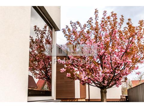 будинок за адресою 126-та Садова вул.