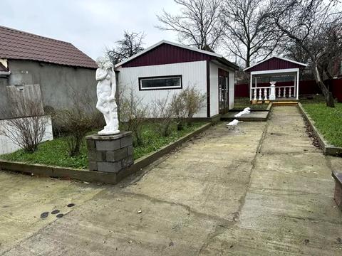 будинок за адресою Першотравнева, 39