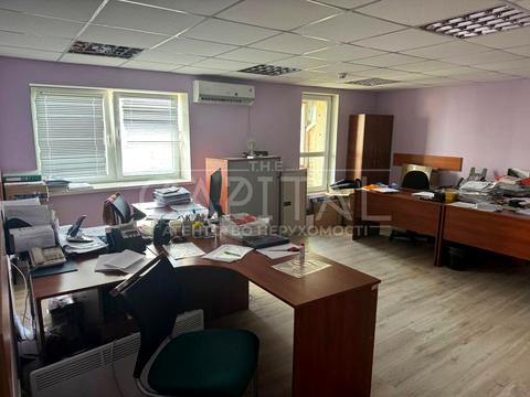 коммерческая по адресу Вацлава Гавела бульв. (Івана Лепсе), 7-В