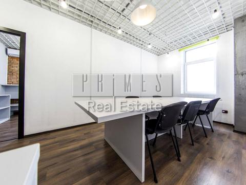 комерційна за адресою Лесі Українки бульв., 7-А