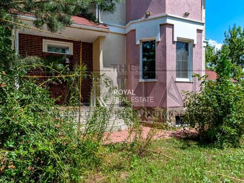 будинок за адресою Богдана Хмельницького вул.