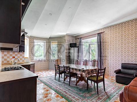 будинок за адресою Богдана Хмельницького вул.