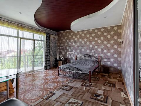 будинок за адресою Богдана Хмельницького вул.