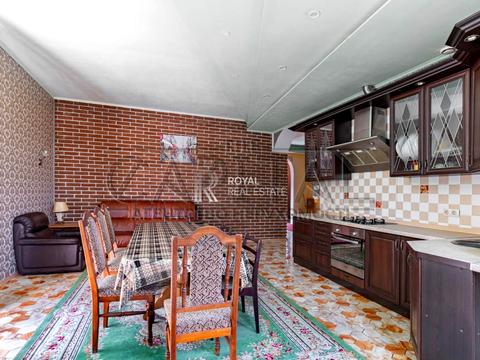 будинок за адресою Богдана Хмельницького вул.