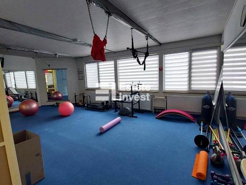 коммерческая по адресу Тобольская ул. (Тобольская), 49