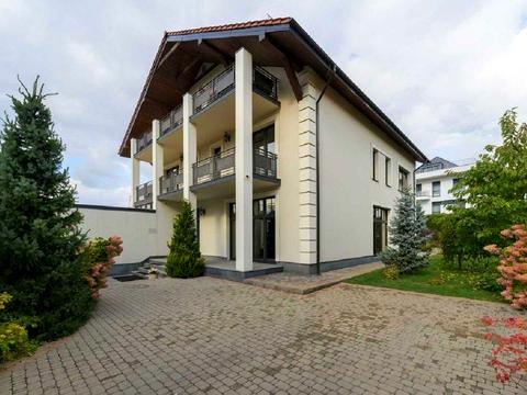 будинок за адресою Добрий Шлях вул.