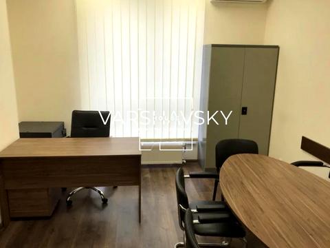 комерційна за адресою Глибочицька вул., 40