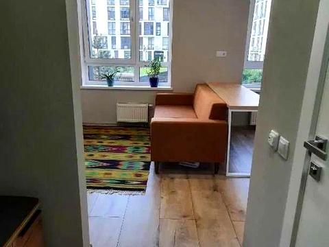 квартира по адресу Салютная ул., 2