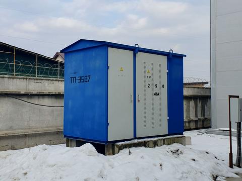 комерційна за адресою Олександра Матросова вул., 6