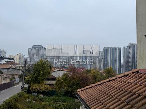 будинок за адресою Чорногірська вул.