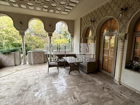 будинок за адресою Чорногірська вул.