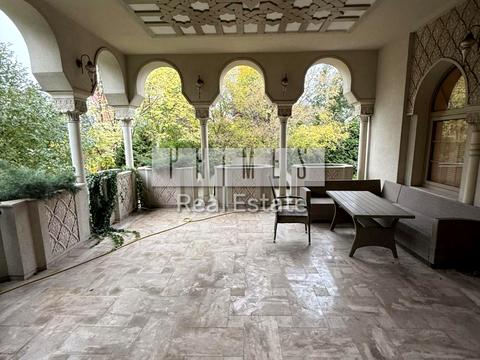 будинок за адресою Чорногірська вул.