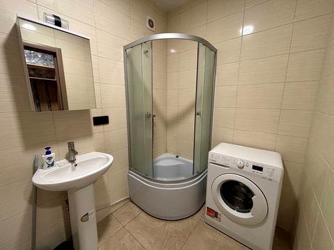 квартира за адресою Мольєра вул., 77