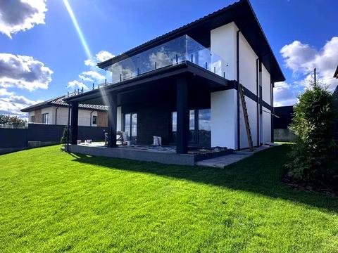 дом по адресу Виноградная ул.