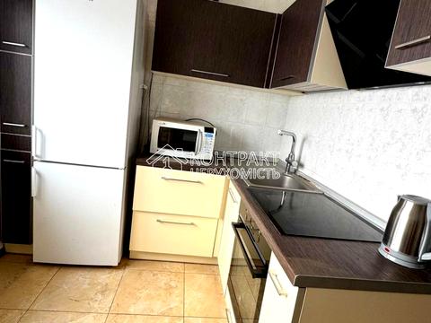 квартира за адресою Ахсарова вул., 1