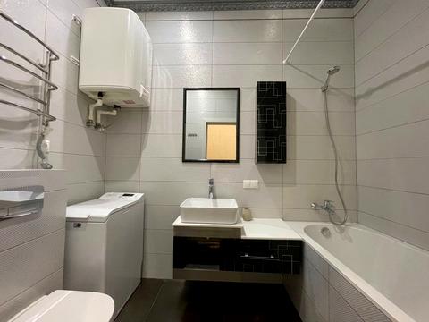 квартира по адресу Андрея Верхогляда ул. (Михайла Драгомирова), 2-А