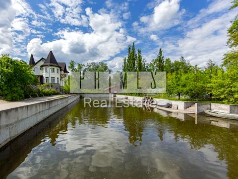 будинок за адресою Анатолія Солов'яненка вул.