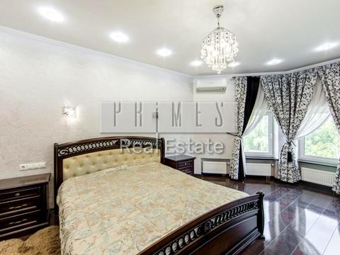 будинок за адресою Анатолія Солов'яненка вул.