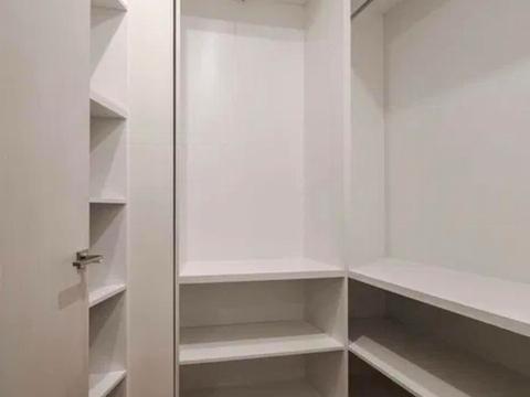 квартира по адресу Под Дубом ул. (Космонавтов), 26