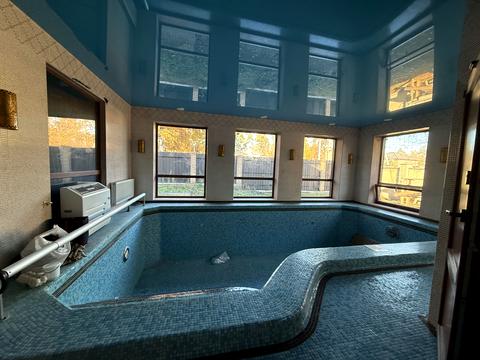 будинок за адресою Отамана Орлика вул.