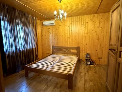 будинок за адресою Отамана Орлика вул.