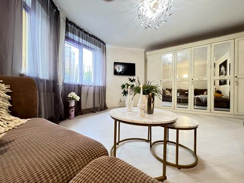 квартира по адресу Боголюбова ул., 20