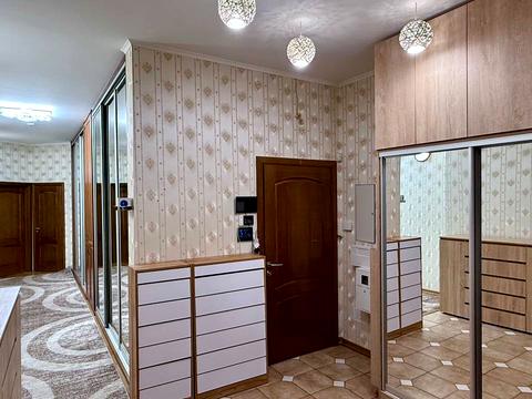 квартира за адресою Євгена Коновальця вул. (Щорса), 32-А